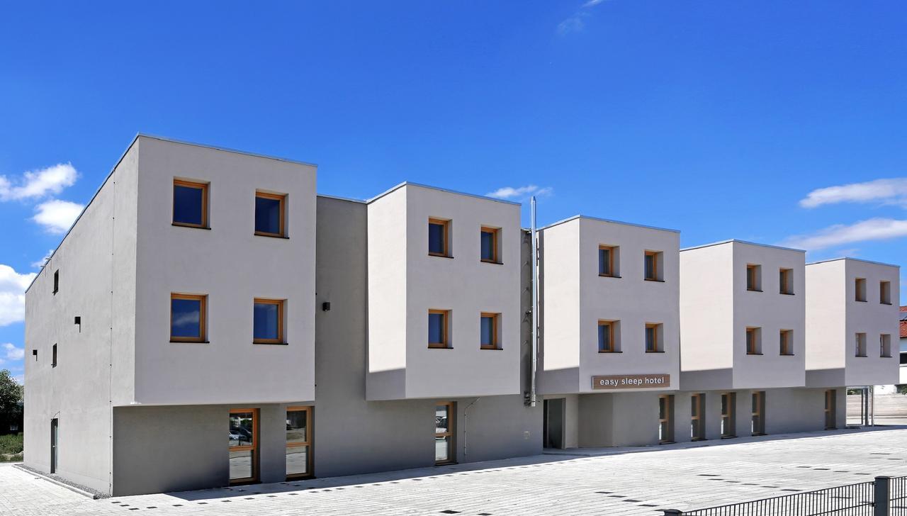 Easy Sleep Apartmenthotel Ergolding Kültér fotó